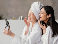 Orang Tua yang Jaga Kecantikan Fisik dengan 9 Kebiasaan Unik, Menurut Psikologi