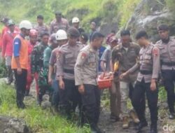 Merapi Kembali Mencekam, 5 Fakta Pemuda Tersesat di Klaten