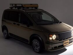 Modifikasi JDM: Honda Freed & Step WGN Khas Amerika Retro