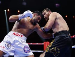 Pertandingan Bersejarah: Tyson Fury vs Arslanbek Makhmudov Minggu Ini