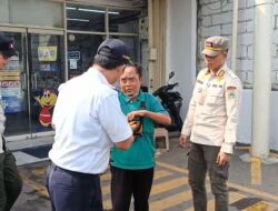 Melihat Blok Panduan Jakarta Mulai Rusak, Warna Pudar dan Ditutup Parkir Liar