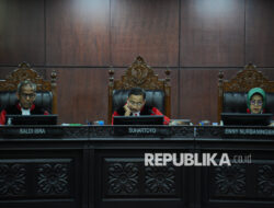 Hakim MK Tantang Operator Seluler di Sidang Gugatan Kuota Internet Hangus