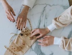 5 Tips Jual Emas Tanpa Dokumen Agar Tidak Kehilangan Uang