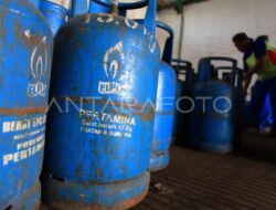 Harga Elpiji 12 kg Tembus Rp285.000, Bahlil: yang Mampu Harus Berkontribusi